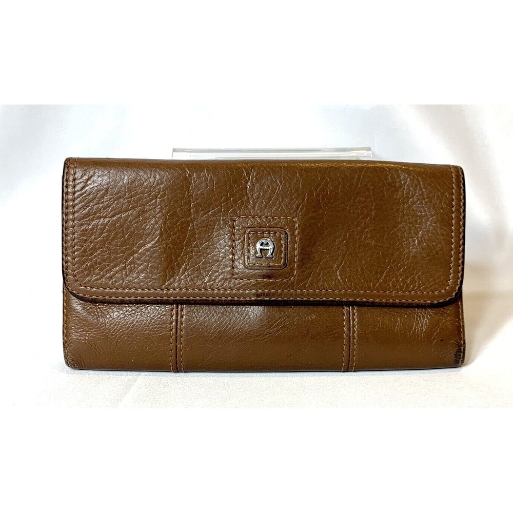 Etienne Aigner Wallet Womens Tri-Fold‎ Brown Long 11 Card Coin Zip